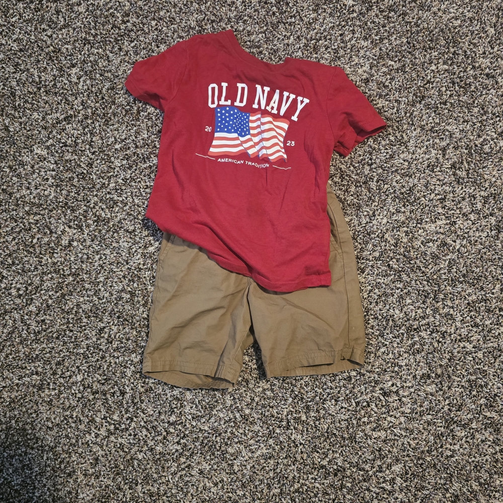 Old Navy Kids Red Flag Tee